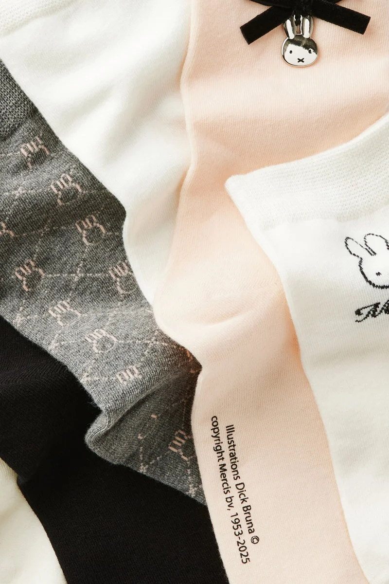 روبي جوارب ميفي طاقم  قطع